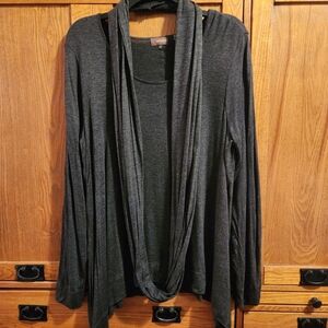 Crosby Women's Gray Tunic Sweater With Infinity Scarf Size Large EUC